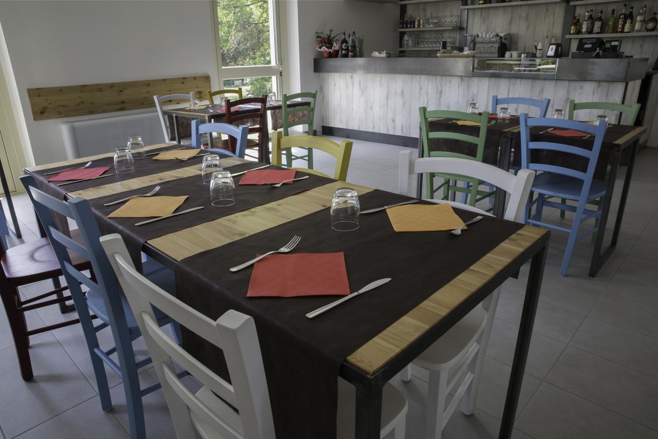 Cascina Monte Diviso Hostel Gallarate Ngoại thất bức ảnh