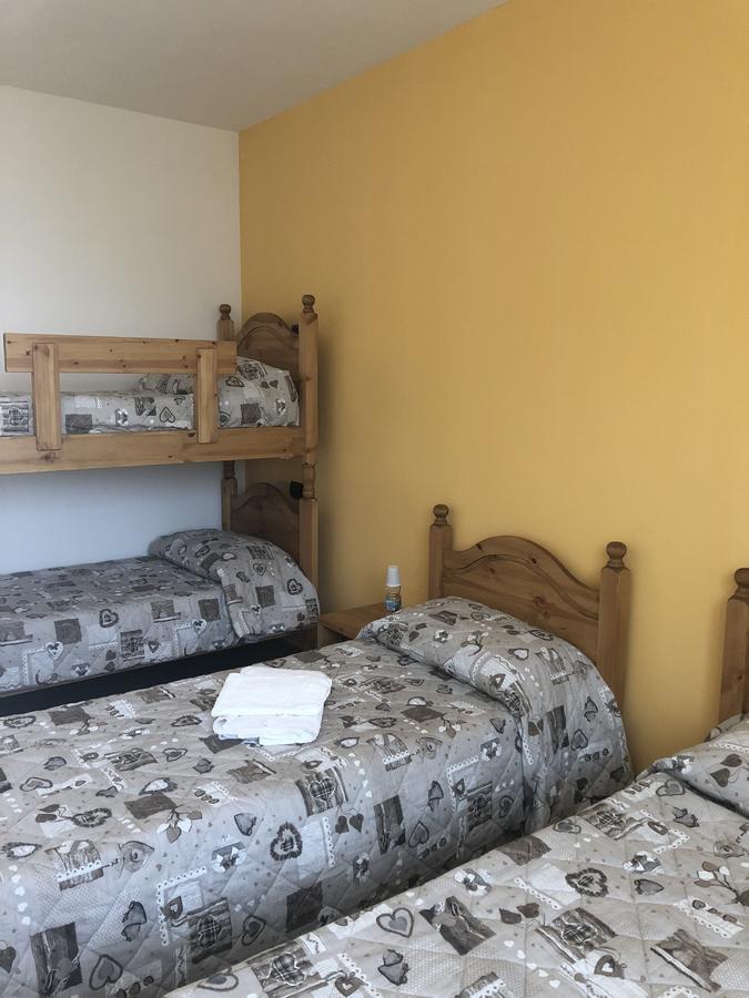 Cascina Monte Diviso Hostel Gallarate Ngoại thất bức ảnh