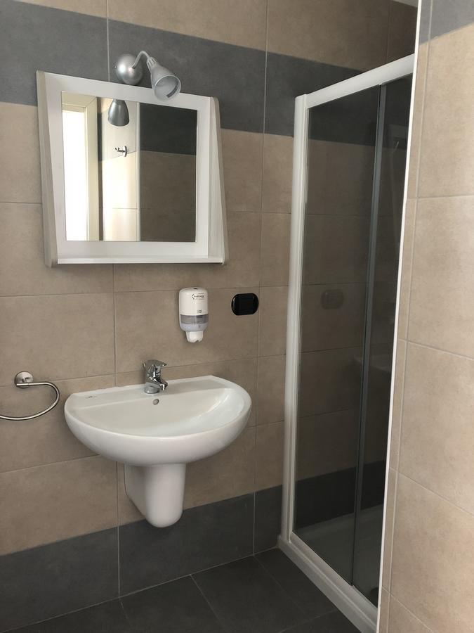 Cascina Monte Diviso Hostel Gallarate Ngoại thất bức ảnh